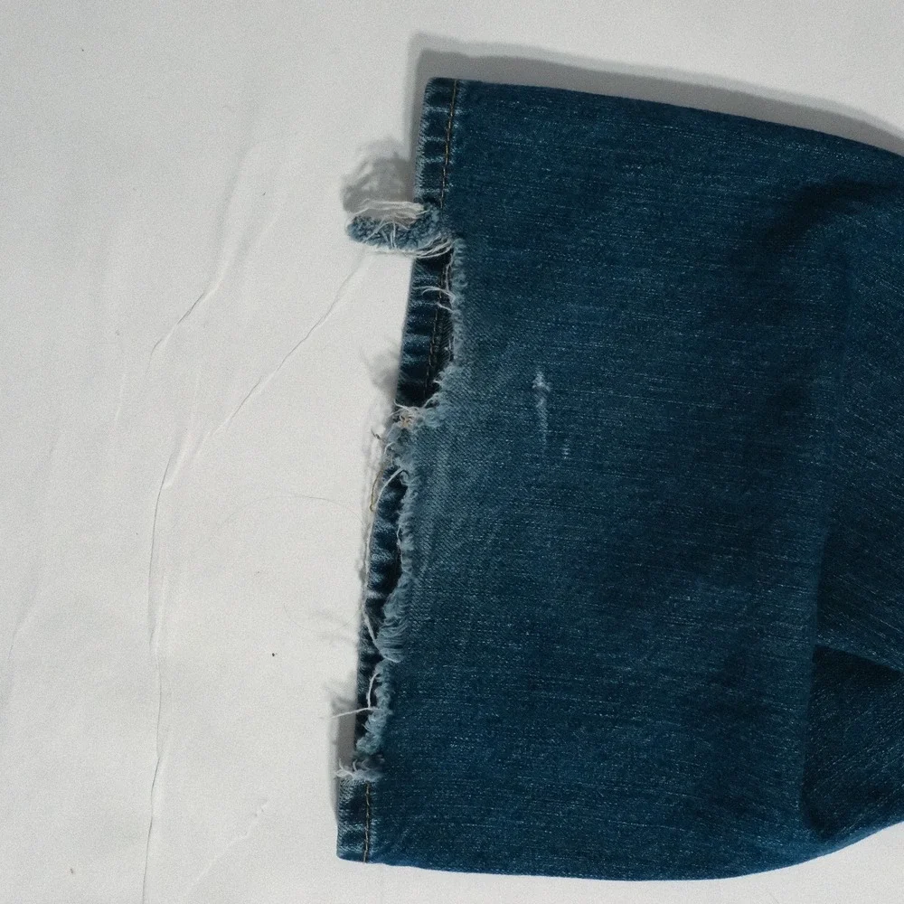 True Religion Mens Jeans  Blue Bootcut Size 36 RN#112790